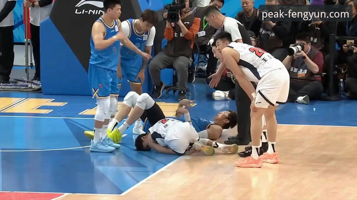 风云体育视角下的CBA焦点战：北京队末节崩盘与皮特森现象级表现的深度解析